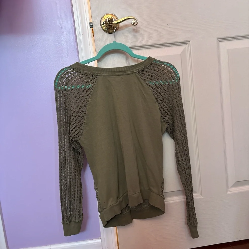 Shirt - Picture 2 of 2
